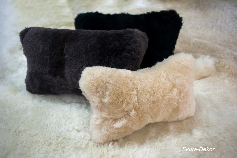 Декоративная подушка из овчины Цена за 2 шт