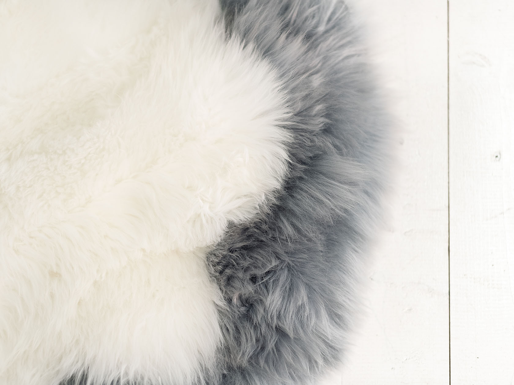 Коврик из натуральной овчины Пушистый Цветок — фото